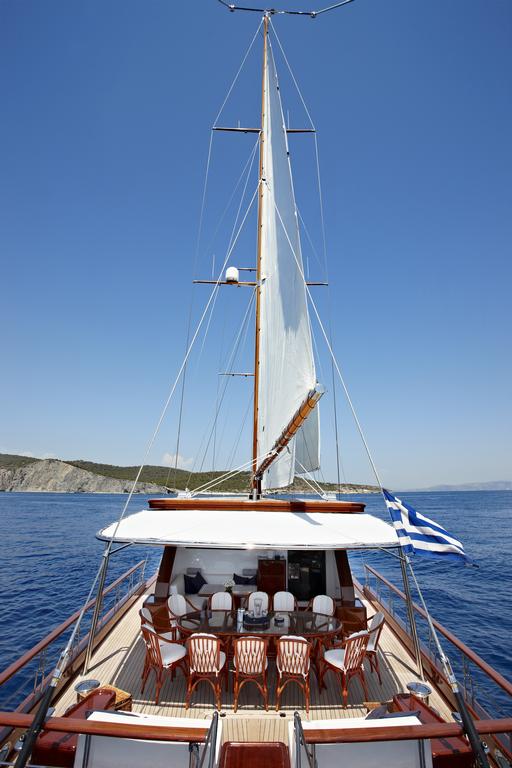 Luxury Yacht Charter Greece